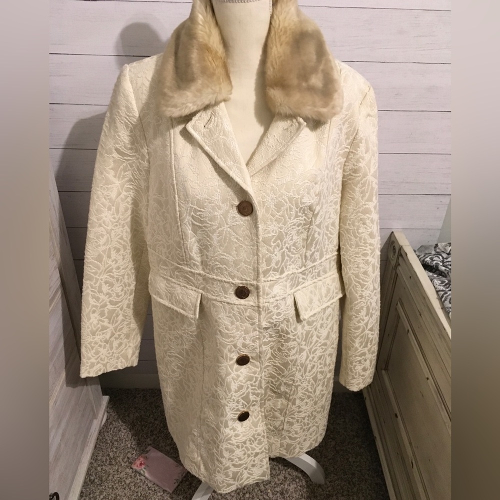 Cream Floral Coat